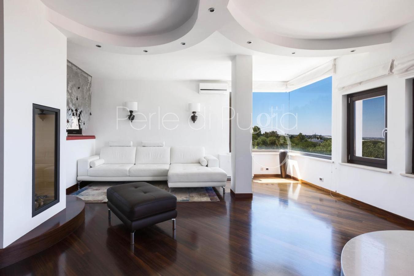 Villa Iside Конверсано Екстер'єр фото